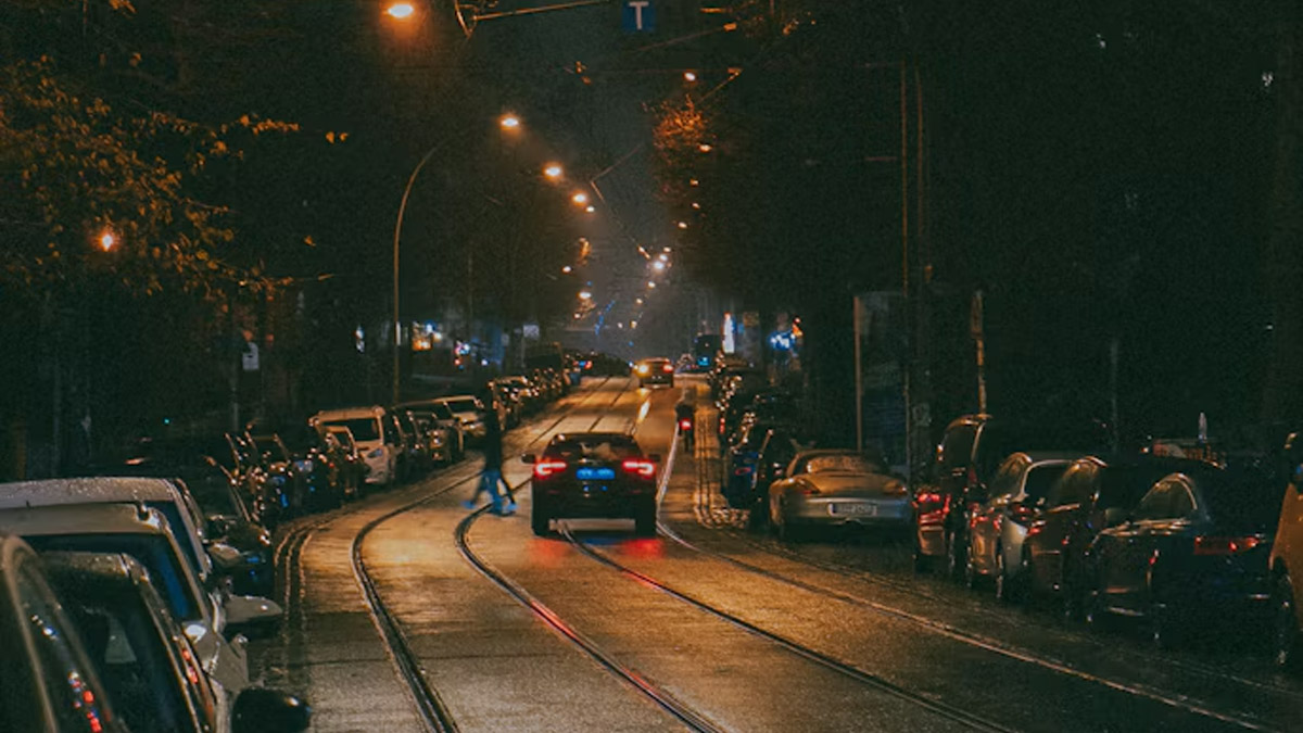 eerlijk zijn tegen jezelf, in de auto langs de weg
